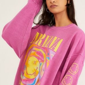 Nirvana smiley pink crewneck Sweatshirt S/M
